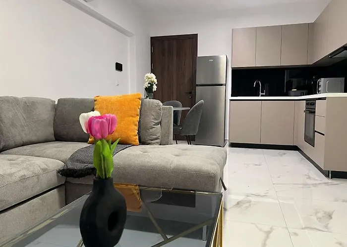 דירה Centre Vibes Luxury 1bd