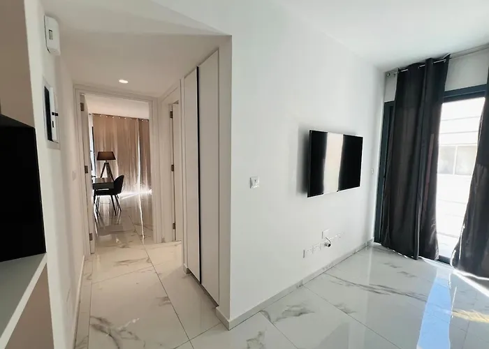 Apartment Centre Vibes Luxury 1bd